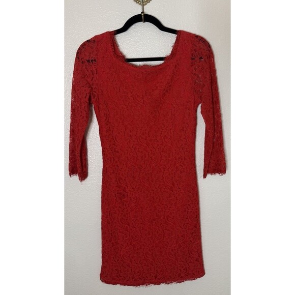 Diane Von Furstenberg Zarita in Hot Coral Lace Zip V-back Dress  Size 6 - Picture 2 of 8